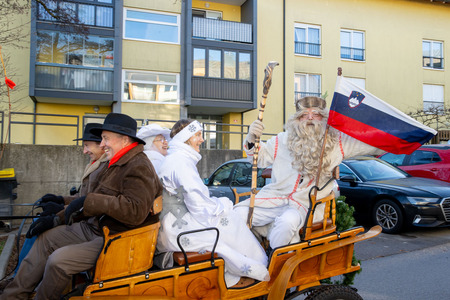 praznični sejem in prihod dedka mraza (18)